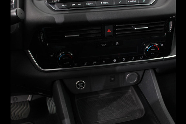 Nissan QASHQAI 1.3 MHEV Xtronic Acenta Navigatie Apple Carplay/Andoid Auto Parkeersensor achter Camera Adaptive Cruise Control Blind Spot Assist Stuur- en stoelverwarming Ledverlichting Climatronic Nissan QASHQAI 1.3 MHEV Xtronic Acenta Navigatie Apple Carplay/Andoid Auto Parkeersensor achter Camera Adaptive Cruise Control Blind Spot Assist Stuur- en stoelverwarming Ledverlichting Climatronic