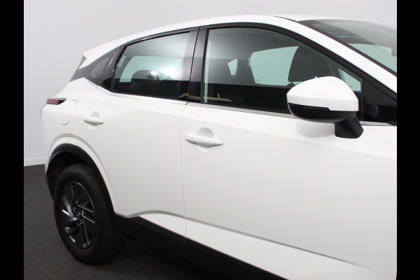 Nissan QASHQAI 1.3 MHEV Xtronic Acenta Navigatie Apple Carplay/Andoid Auto Parkeersensor achter Camera Adaptive Cruise Control Blind Spot Assist Stuur- en stoelverwarming Ledverlichting Climatronic Nissan QASHQAI 1.3 MHEV Xtronic Acenta Navigatie Apple Carplay/Andoid Auto Parkeersensor achter Camera Adaptive Cruise Control Blind Spot Assist Stuur- en stoelverwarming Ledverlichting Climatronic