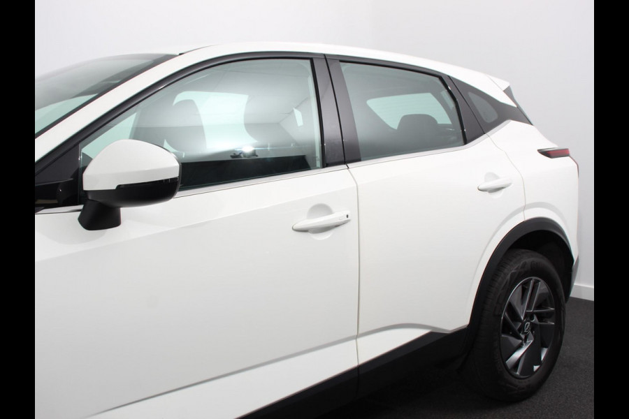 Nissan QASHQAI 1.3 MHEV Xtronic Acenta Navigatie Apple Carplay/Andoid Auto Parkeersensor achter Camera Adaptive Cruise Control Blind Spot Assist Stuur- en stoelverwarming Ledverlichting Climatronic Nissan QASHQAI 1.3 MHEV Xtronic Acenta Navigatie Apple Carplay/Andoid Auto Parkeersensor achter Camera Adaptive Cruise Control Blind Spot Assist Stuur- en stoelverwarming Ledverlichting Climatronic
