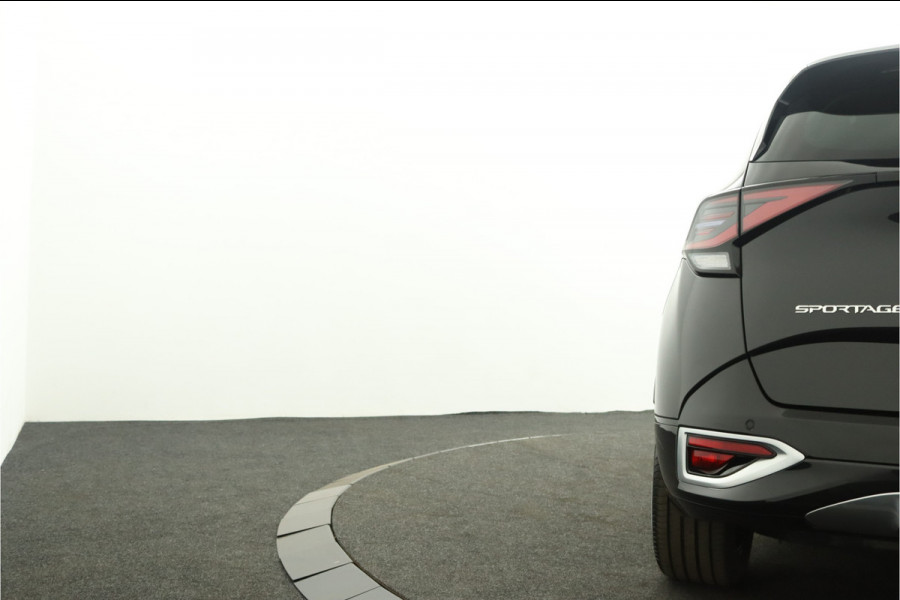 Kia Sportage 1.6 T-GDi Plug-in Hybrid AWD GT-Line Apple Carplay/Android Auto - Cruise Control Adaptief - Dodehoekdetectie - Panorama Dak -  Navigatie - Fabrieksgarantie tot 06-2031