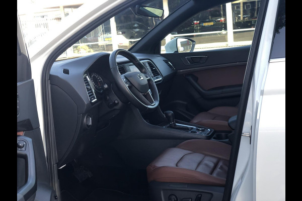Seat Ateca 1.4 EcoTSI Xcellence 4DRIVE | Pano, Leder, Navi, 360Camera, Trekhaak, Stoelverw., Climate, ACC | Dealeronderhouden |
