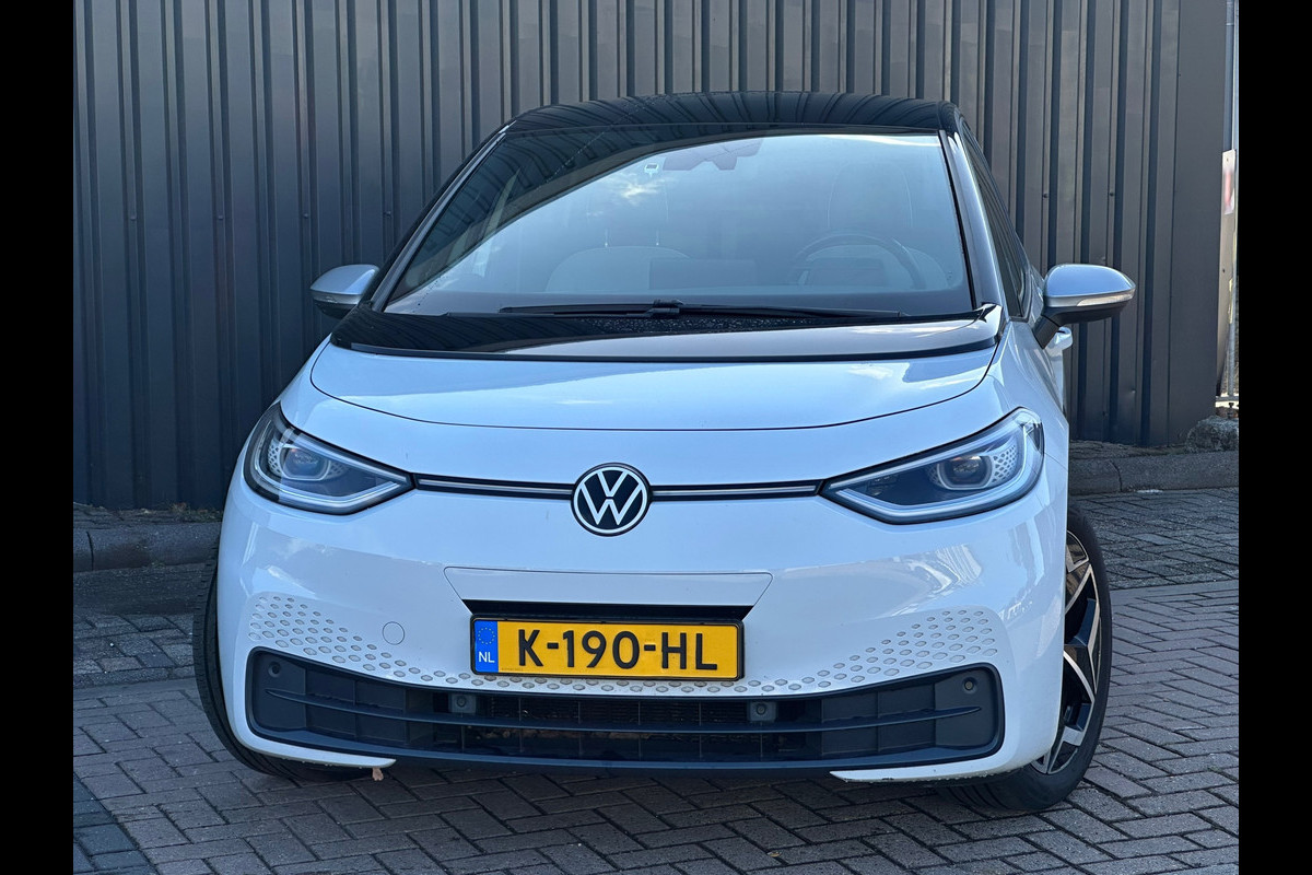 Volkswagen ID.3 First Plus 58 kWh CAMERA / STOELVERW.
