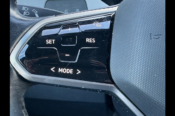 Volkswagen ID.3 First Plus 58 kWh CAMERA / STOELVERW.