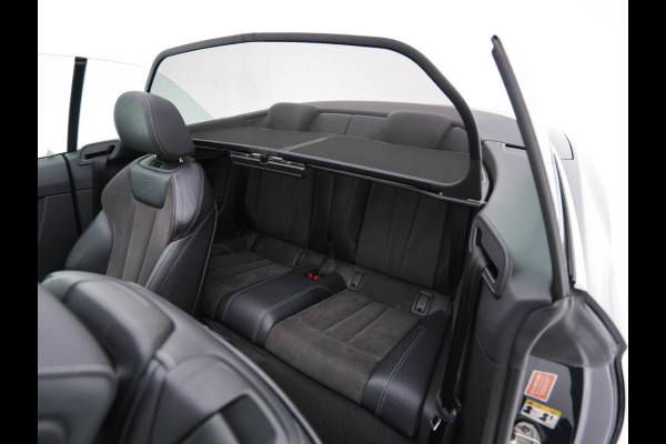 Audi A5 Cabriolet 2.0 TFSI MHEV Design Pro Line Plus S-Line-Sportpack Aut. *LEATHER-ALCANTARA | MATRIX-LED | BANG&OLUFSEN | ADAPTIVE-CRUISE | BLIND-SPOT | AIR-SCARF | DIGI-COCKPIT | CAMERA | KEYLESS | NAVI-FULLMAP | DAB+ | HEATED-SPORTSEATS | TOWBAR | 19"ALU*