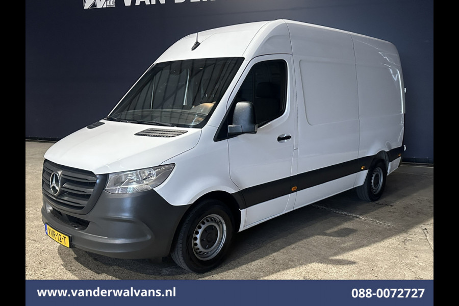 Mercedes-Benz Sprinter 317CDI 170pk L2H2 Airco | Camera | Apple Carplay | Android Auto | Trekhaak MBUX, Bijrijdersbank