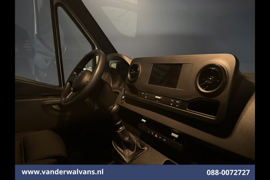 Mercedes-Benz Sprinter 317CDI 170pk L2H2 Airco | Camera | Apple Carplay | Android Auto | Trekhaak MBUX, Bijrijdersbank