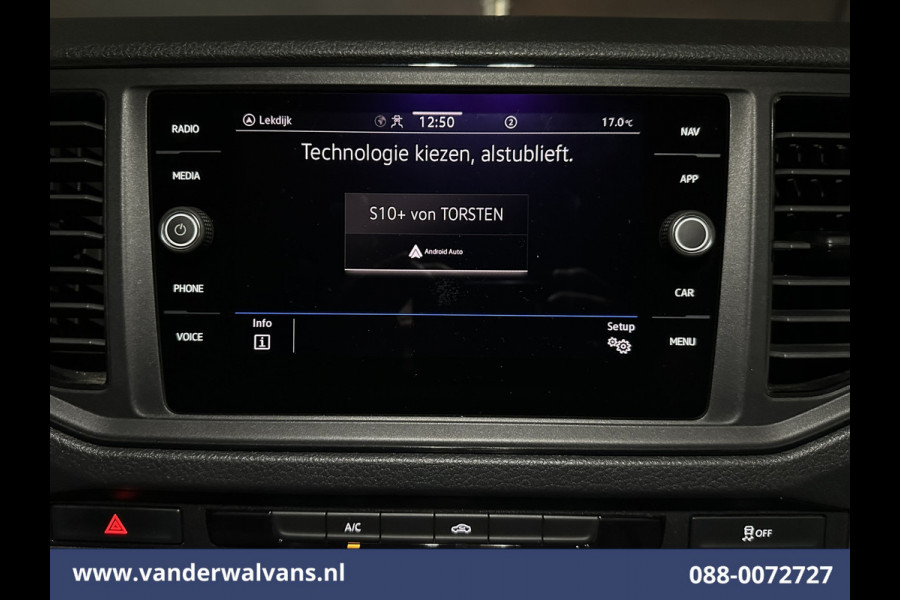 Volkswagen Crafter 2.0 TDI 140pk L3H2 (oude L2H1) Euro6 # Airco | Navigatie | Apple Carplay | Android auto parkeersensoren, 3000kg trekvermogen