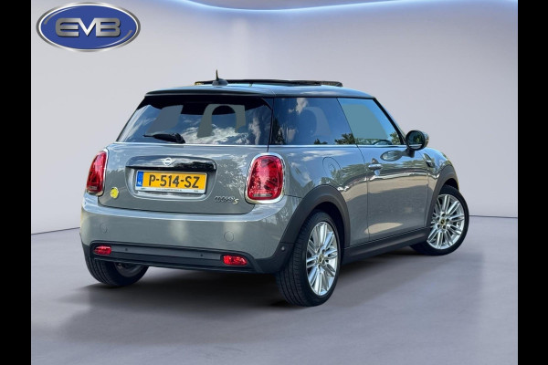 MINI Mini Electric MINI Yours 33 kWh facelift, panoramadak, lederen sportinterieur, 17 inch,achteruitrijcamera, HUD, vol opties