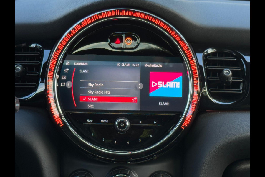 MINI Mini Electric MINI Yours 33 kWh facelift, panoramadak, lederen sportinterieur, 17 inch,achteruitrijcamera, HUD, vol opties