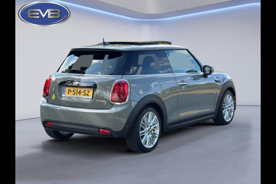 MINI Mini Electric MINI Yours 33 kWh facelift, panoramadak, lederen sportinterieur, 17 inch,achteruitrijcamera, HUD, vol opties