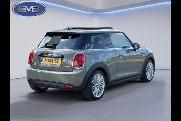 MINI Mini Electric MINI Yours 33 kWh facelift, panoramadak, lederen sportinterieur, 17 inch,achteruitrijcamera, HUD, vol opties