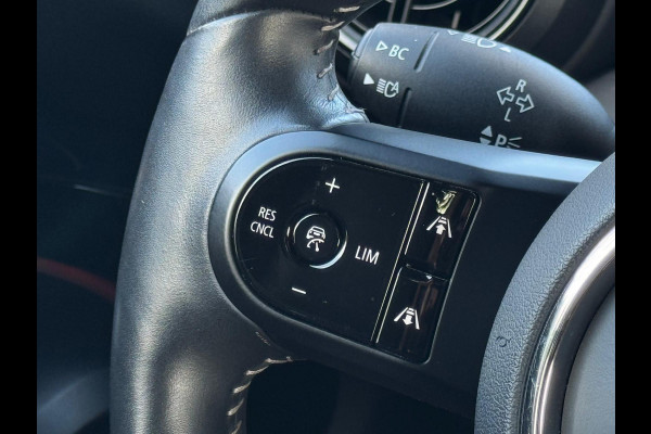 MINI Mini Electric MINI Yours 33 kWh facelift, panoramadak, lederen sportinterieur, 17 inch,achteruitrijcamera, HUD, vol opties