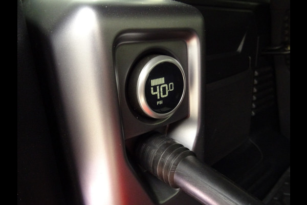Land Rover Defender 3.0 P400 110 X-Dynamic HSE * V6 * EYE-CATCHER * LUXE UITV. !!