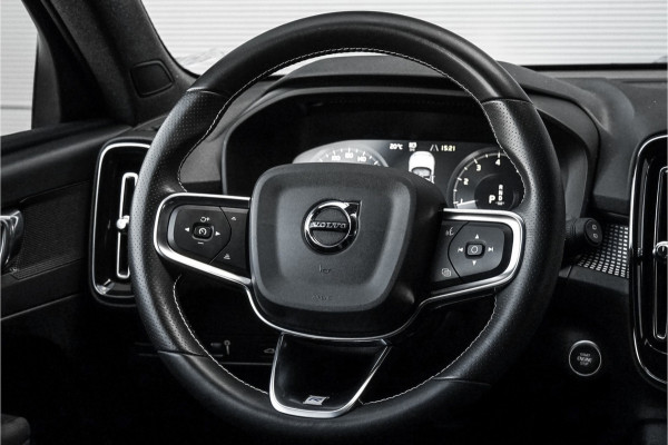 Volvo XC40 1.5 T3 R-Design 164PK Automaat ACC Camera 18"