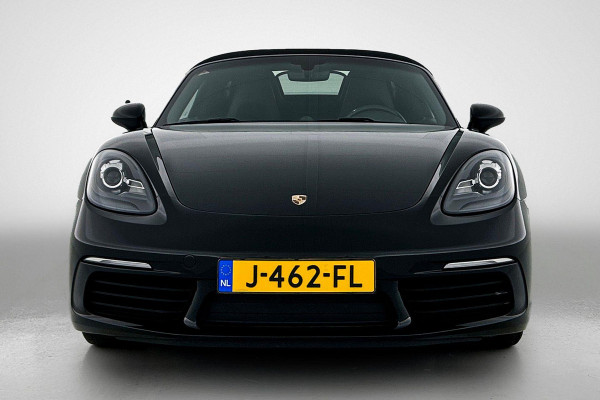 Porsche 718 Boxster 2.0 AANBIEDING!!!(Perfect OnderH, Sport Chrono, Sport Uitlaat, StoelV, Parkeersensoren, Navi, Cruise Con, Etc)