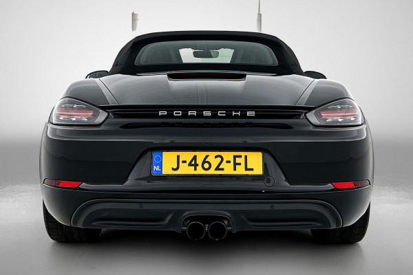 Porsche 718 Boxster 2.0 AANBIEDING!!!(Perfect OnderH, Sport Chrono, Sport Uitlaat, StoelV, Parkeersensoren, Navi, Cruise Con, Etc)