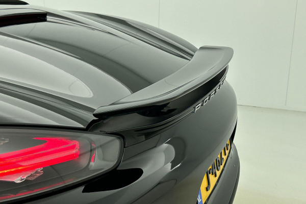 Porsche 718 Boxster 2.0 AANBIEDING!!!(Perfect OnderH, Sport Chrono, Sport Uitlaat, StoelV, Parkeersensoren, Navi, Cruise Con, Etc)