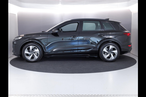 Audi Q6 S Edition e-tron perf 225kW/306pk 100Kwh Hatchback Audi Q6 e-tron S edition performance 100 kWh Omgevingscamera's, adaptive cruise control, ledkoplampen plus, stoelverwarming voor en achter, comfortpakket
