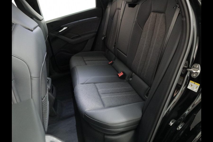 Audi Q6 S Edition e-tron perf 225kW/306pk 100Kwh Hatchback Audi Q6 e-tron S edition performance 100 kWh Omgevingscamera's, adaptive cruise control, ledkoplampen plus, stoelverwarming voor en achter, comfortpakket