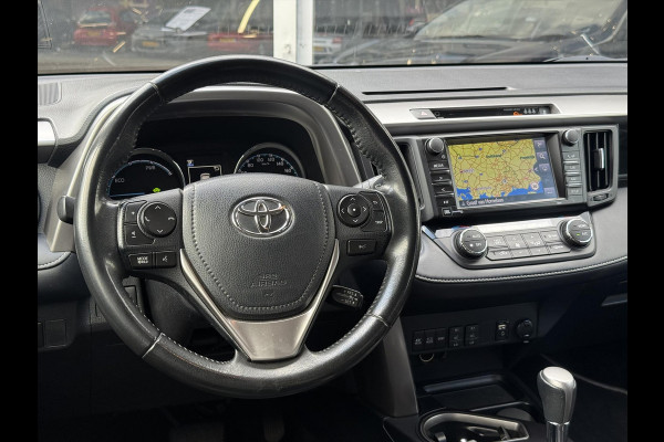Toyota RAV4 2.5 Hybrid AWD Energy Plus | JBL, Trekhaak, Navigatie, Leer, Stoelverwarming, Geheugenfunctie, 360 Camera, 1.650KG Trekgewicht