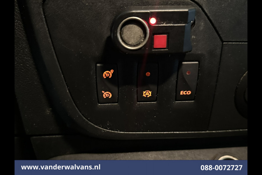 Opel Movano 2.3 CDTI 146pk L2H2 Euro6 Airco | Imperiaal | Trap | Camera | Navigatie | 2500kg Trekhaak Cruisecontrol, Parkeersensoren, Bijrijdersbank