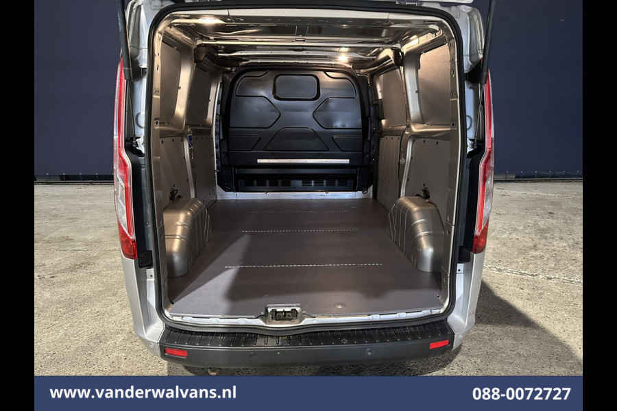 Ford Transit Custom 2.0 TDCI L1H1 Euro6 Airco | Navigatie | Cruisecontrol | Parkeersensoren | LED | Stoelverwarming Achterklep, Android Auto, 2500kg trekvermogen