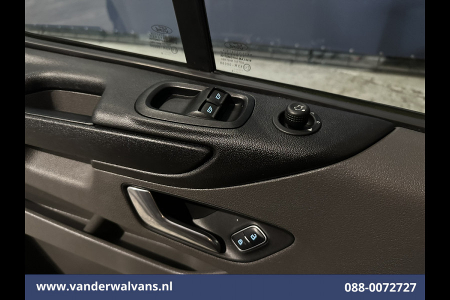 Ford Transit Custom 2.0 TDCI L1H1 Euro6 Airco | Navigatie | Cruisecontrol | Parkeersensoren | LED | Stoelverwarming Achterklep, Android Auto, 2500kg trekvermogen