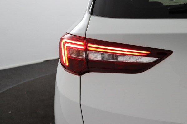 Opel Grandland X 1.2 Turbo*PANO*AUTOM.*ECC*NAVI*CRUISE*CARPLAY*