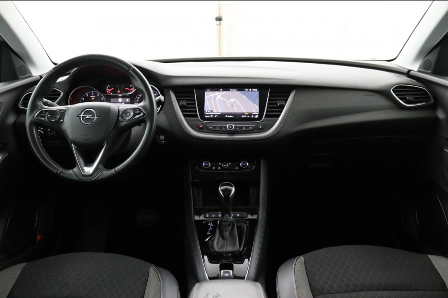Opel Grandland X 1.2 Turbo*PANO*AUTOM.*ECC*NAVI*CRUISE*CARPLAY*