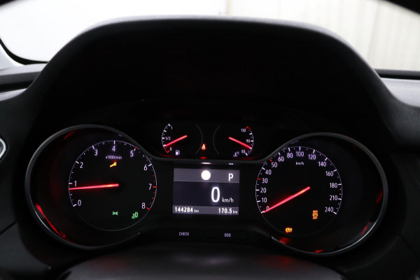 Opel Grandland X 1.2 Turbo*PANO*AUTOM.*ECC*NAVI*CRUISE*CARPLAY*