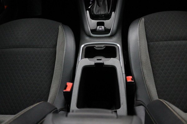 Opel Grandland X 1.2 Turbo*PANO*AUTOM.*ECC*NAVI*CRUISE*CARPLAY*