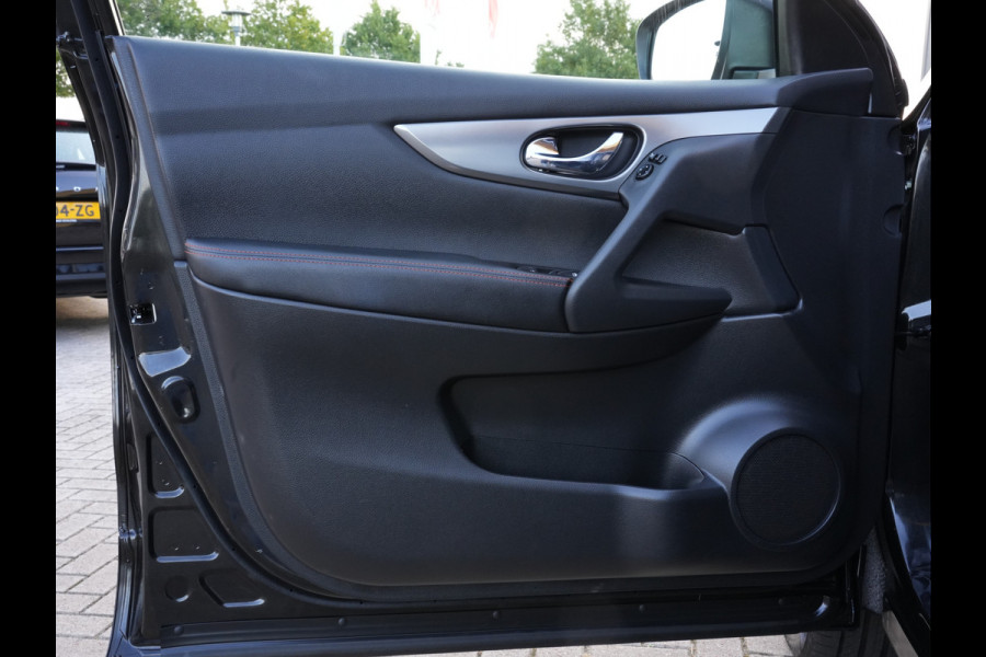Nissan QASHQAI 1.3 DIG-T N-Motion | Panoramadak | LED | Navigatie | DAB | Climate Control