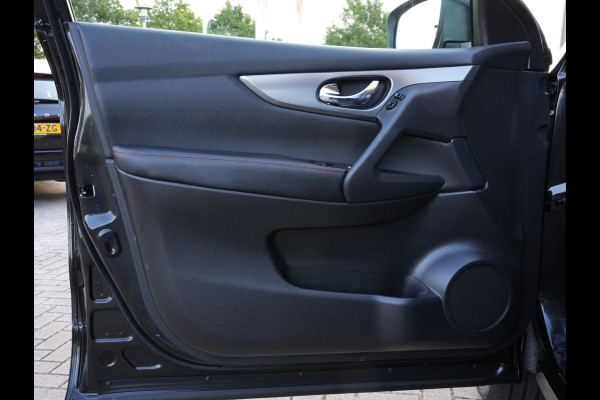 Nissan QASHQAI 1.3 DIG-T N-Motion | Panoramadak | LED | Navigatie | DAB | Climate Control