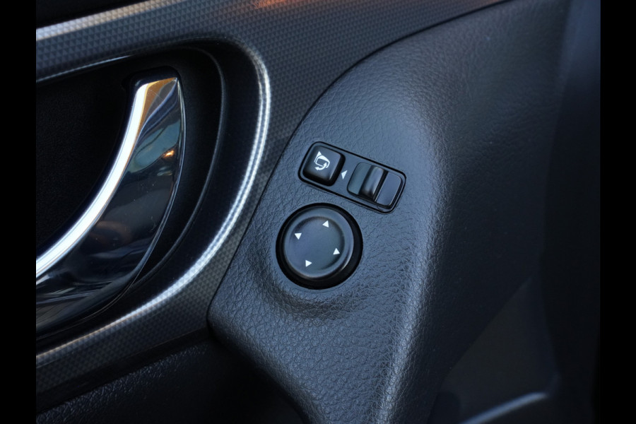 Nissan QASHQAI 1.3 DIG-T N-Motion | Panoramadak | LED | Navigatie | DAB | Climate Control