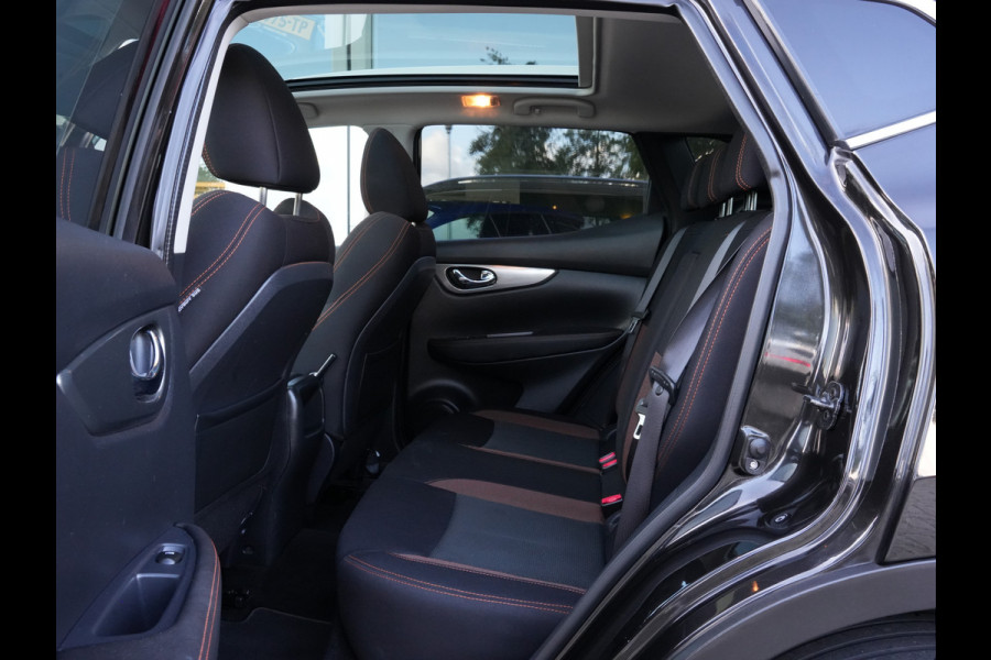 Nissan QASHQAI 1.3 DIG-T N-Motion | Panoramadak | LED | Navigatie | DAB | Climate Control