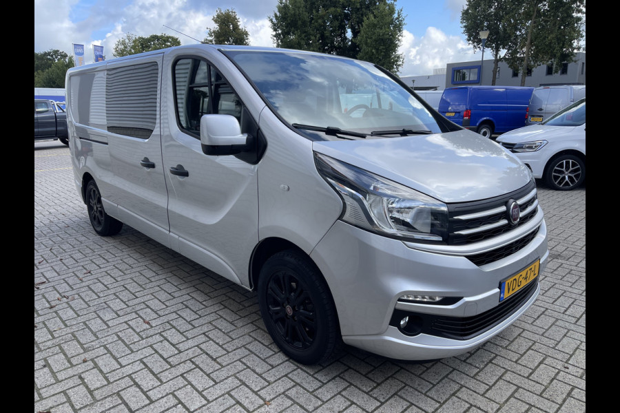 Fiat Talento 1.6 MJ 125pk EcoJet L2H1 luxe DC 5 persoons SX / vaste prijs rijklaar € 17.950 ex btw / lease vanaf € 302 / zilver metallic / euro 6 / bpm vrij / airco / cruise / navi / trekhaak !