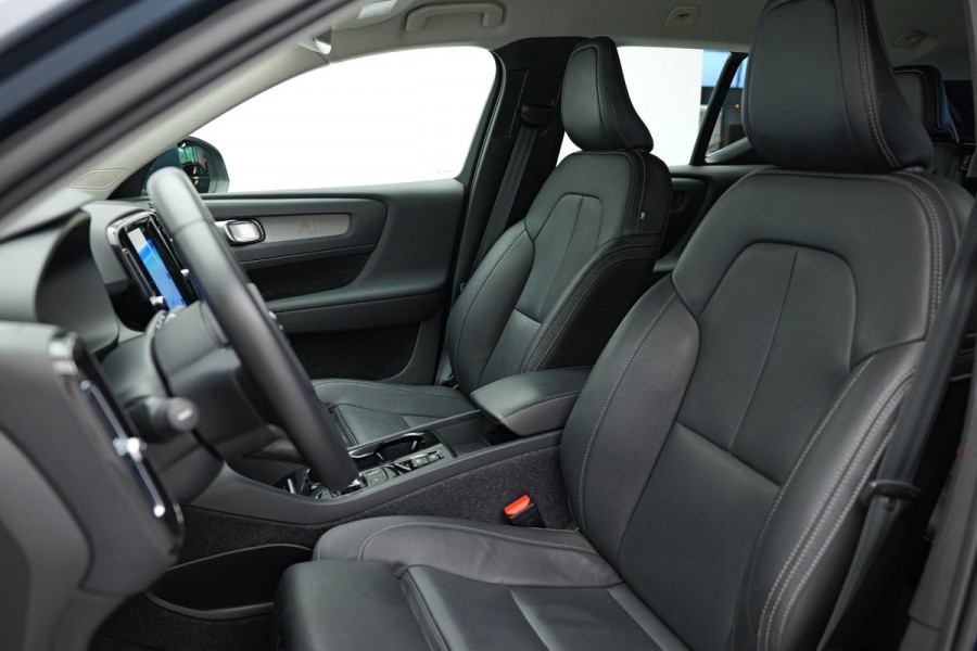 Volvo XC40 1.5 T4 Recharge |Leder|Carplay|Camera|Adaptive|