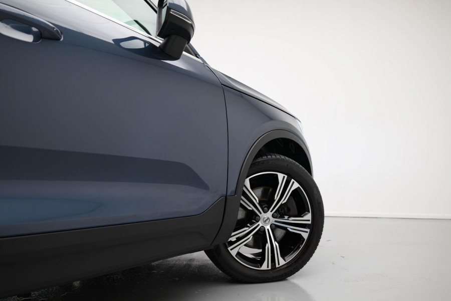 Volvo XC40 1.5 T4 Recharge |Leder|Carplay|Camera|Adaptive|