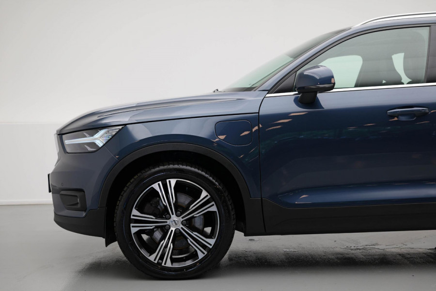 Volvo XC40 1.5 T4 Recharge |Leder|Carplay|Camera|Adaptive|