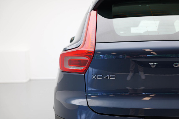 Volvo XC40 1.5 T4 Recharge |Leder|Carplay|Camera|Adaptive|