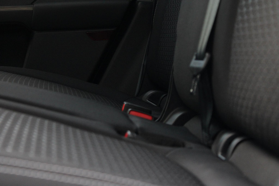 Ford Kuga 2.5 PHEV Titanium 243pk | Driver Assistance Pack | Winterpack | Wegklapbare Trekhaak | All Weatherbanden