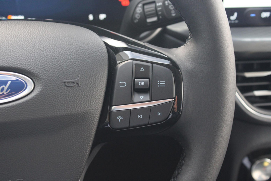 Ford Kuga 2.5 PHEV Titanium 243pk | Driver Assistance Pack | Winterpack | Wegklapbare Trekhaak | All Weatherbanden