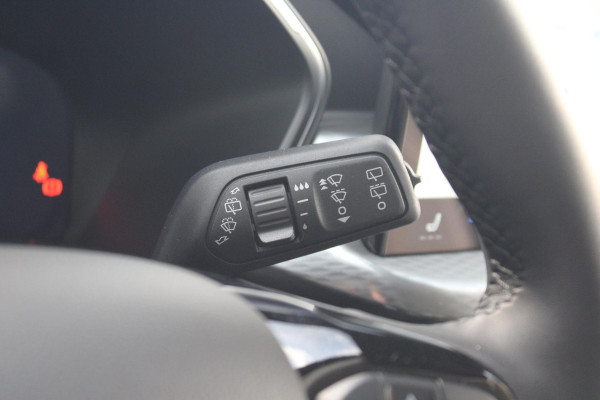Ford Kuga 2.5 PHEV Titanium 243pk | Driver Assistance Pack | Winterpack | Wegklapbare Trekhaak | All Weatherbanden