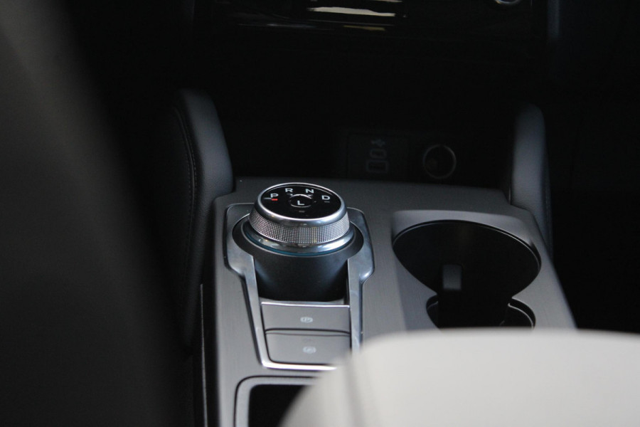 Ford Kuga 2.5 PHEV Titanium 243pk | Driver Assistance Pack | Winterpack | Wegklapbare Trekhaak | All Weatherbanden
