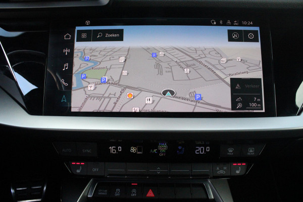 Audi A3 Limousine 2.0 TFSI 310PK S3 QUATTRO | APPLE CARPLAY/ANDROID AUTO | STOEL VERWARMING | S-LINE INTERIEUR/EXTERIEUR | SPORT STUUR S-LINE MET SCHAKEL FUNCTIE | NAVIGATIE | VIRTUAL COCKPIT PLUS | GLANS PAKKET | CRUISE CONTROL | ADVANCED KEY | AMBIENTE VERLICHTING | LANE ASSIST | CLIMATE CONTROL | FULL LED KOPLAMPEN | SPORT STOELEN | PARKEER SENSOREN ACHTER | S SPORTONDERSTEL | S REMMEN | DRAADLOZE TELEFOONLADER |