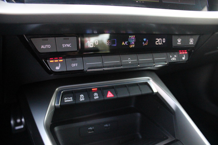 Audi A3 Limousine 2.0 TFSI 310PK S3 QUATTRO | APPLE CARPLAY/ANDROID AUTO | STOEL VERWARMING | S-LINE INTERIEUR/EXTERIEUR | SPORT STUUR S-LINE MET SCHAKEL FUNCTIE | NAVIGATIE | VIRTUAL COCKPIT PLUS | GLANS PAKKET | CRUISE CONTROL | ADVANCED KEY | AMBIENTE VERLICHTING | LANE ASSIST | CLIMATE CONTROL | FULL LED KOPLAMPEN | SPORT STOELEN | PARKEER SENSOREN ACHTER | S SPORTONDERSTEL | S REMMEN | DRAADLOZE TELEFOONLADER |