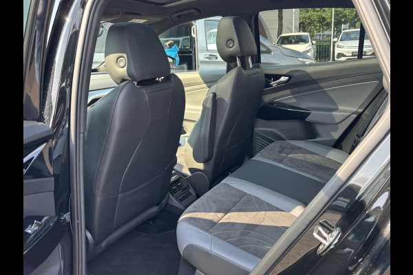 Volkswagen ID.5 Pro Business Advantage 77 kWh MEMORY SEAT | ELEK. TREKHAAK | CAMERA | PANO | WARMTEPOMP |