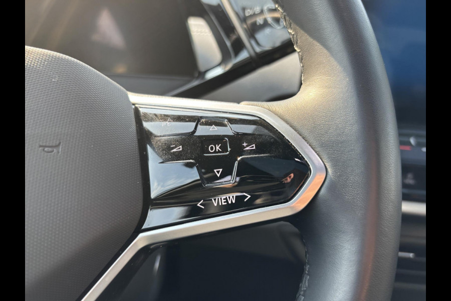 Volkswagen ID.5 Pro Business Advantage 77 kWh MEMORY SEAT | ELEK. TREKHAAK | CAMERA | PANO | WARMTEPOMP |