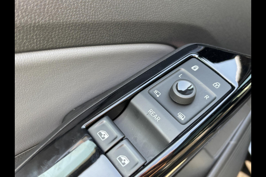 Volkswagen ID.5 Pro Business Advantage 77 kWh MEMORY SEAT | ELEK. TREKHAAK | CAMERA | PANO | WARMTEPOMP |