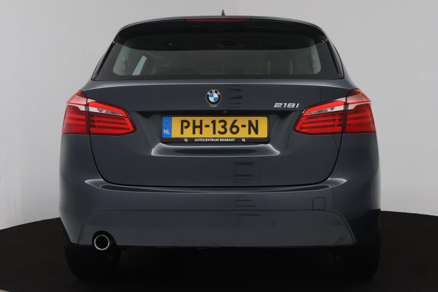 BMW 2 Serie Active Tourer 218i Executive (TREKHAAK, ACHTERUITRIJCAMERA, NAVIGATIE, PARKEERSENSOREN, CRUISE CONTROL ADAPTIEF)